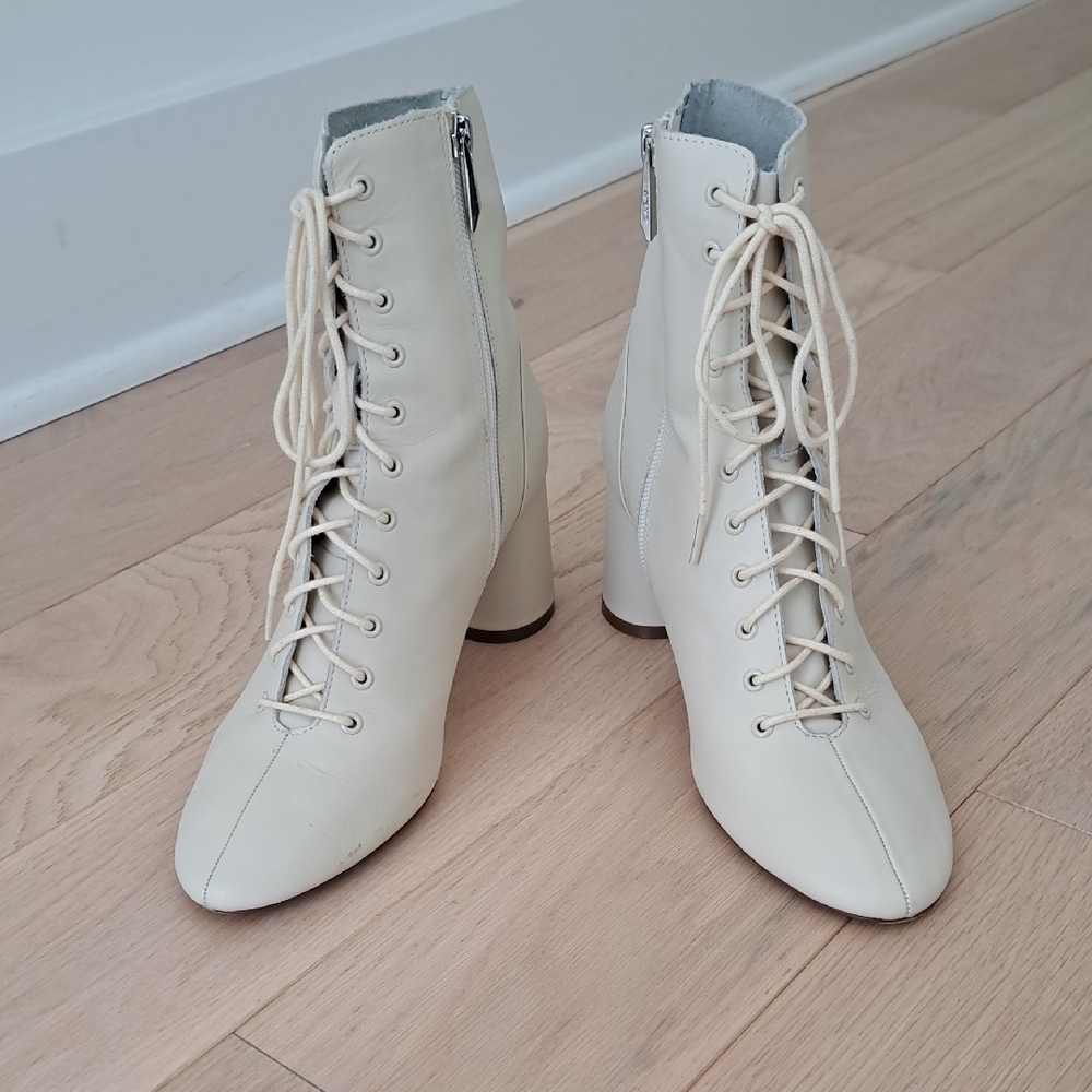 Zara Cream Lace-Up Boots
